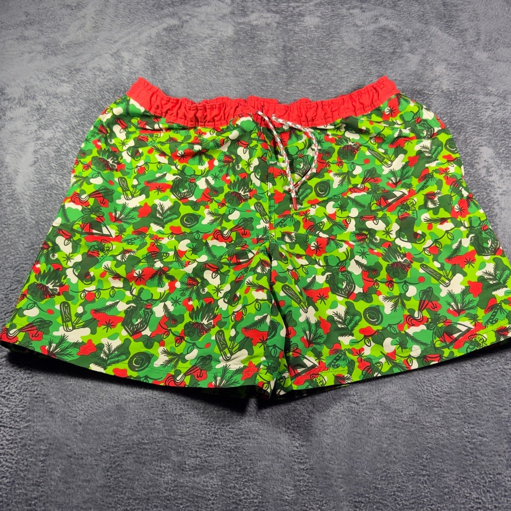 Magellan Outdoors Mens Christmas Camo Swim Trunks Green Red Fish Gear Large